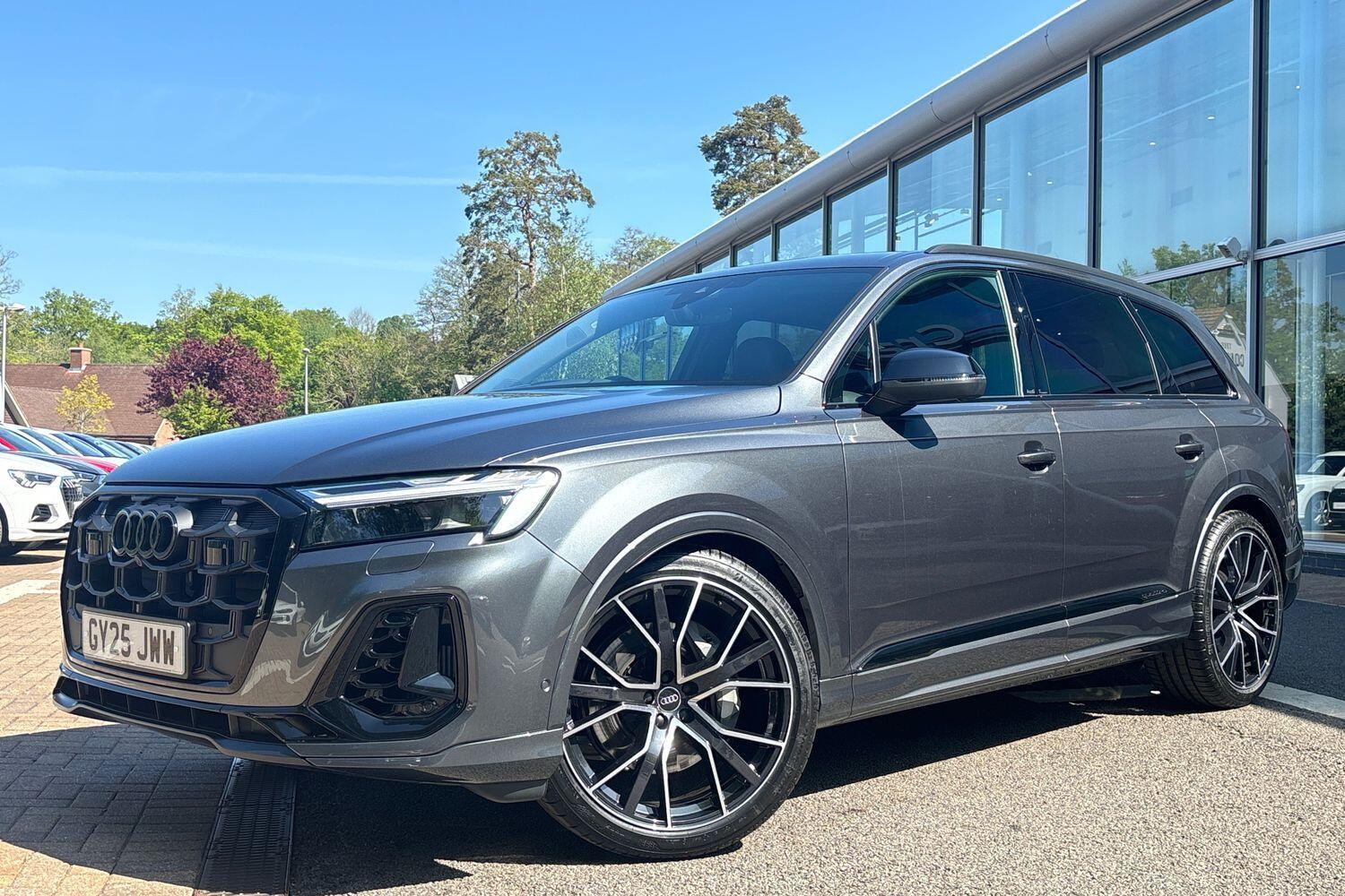 Used Audi Q7 2025 for sale - 76619999: Photo 17