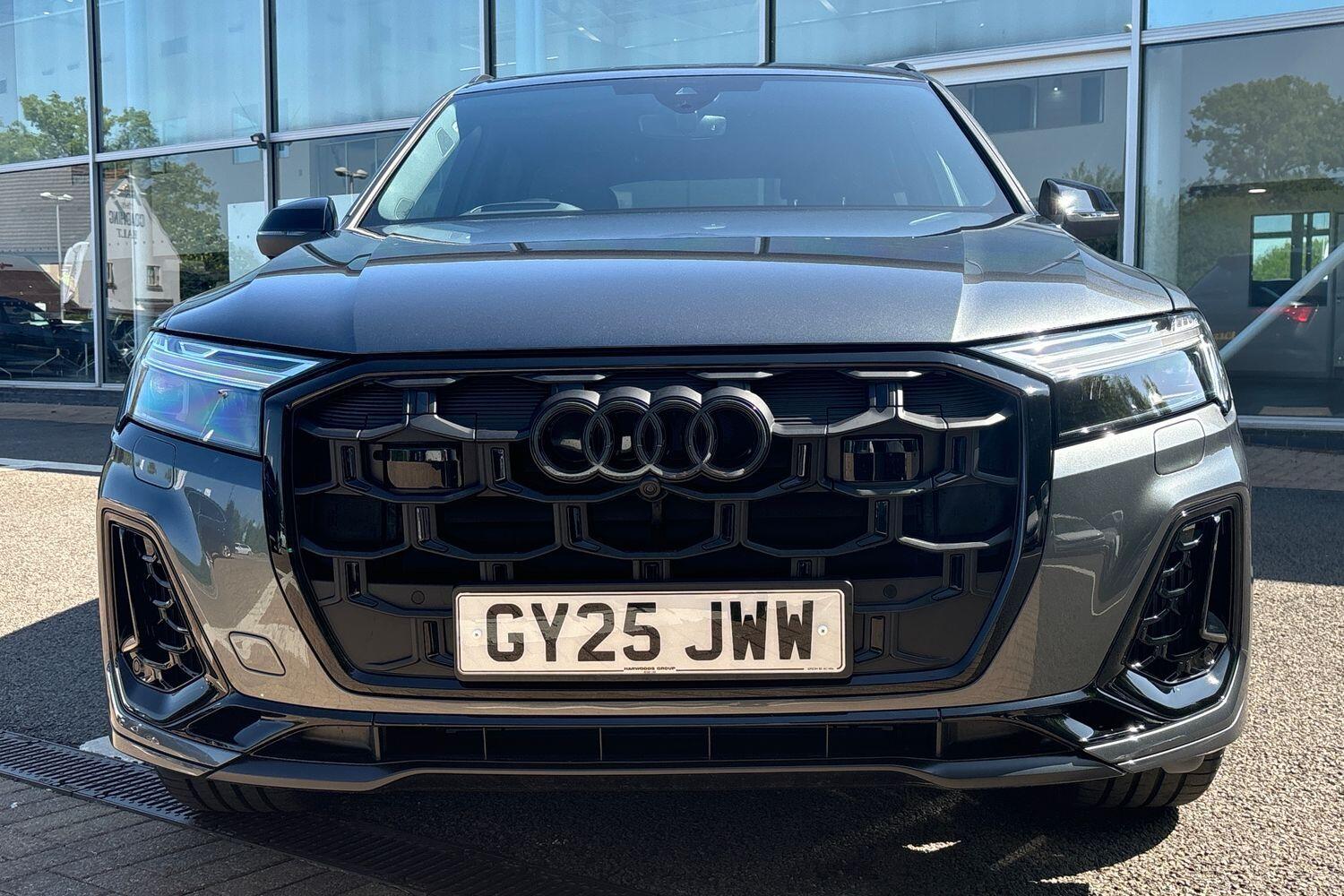 Used Audi Q7 2025 for sale - 76619999: Photo 18