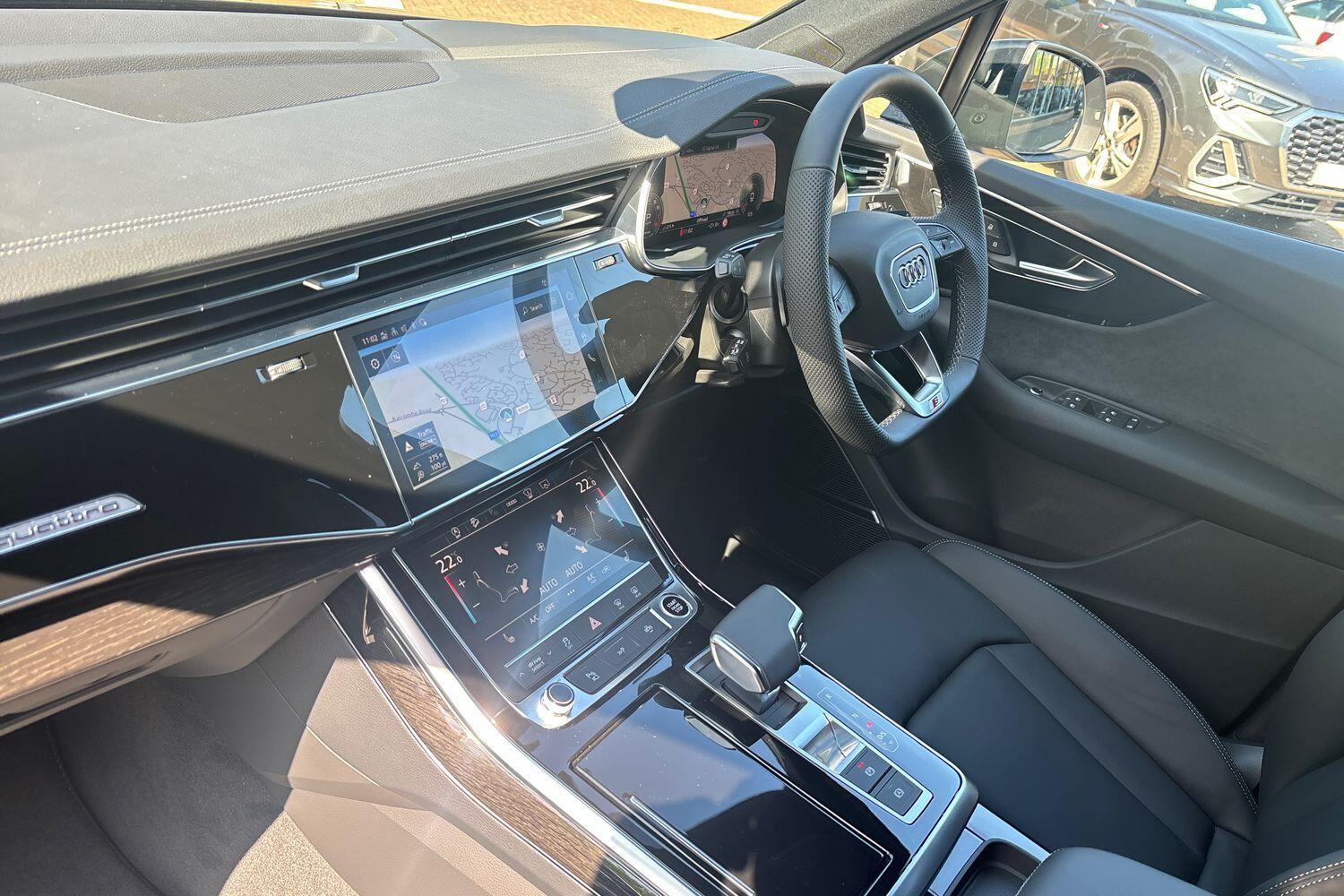Used Audi Q7 2025 for sale - 76619999: Photo 19