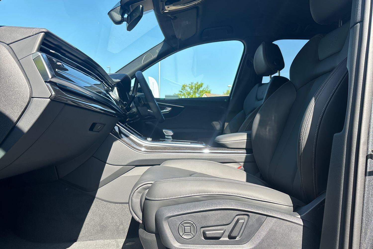 Used Audi Q7 2025 for sale - 76619999: Photo 20