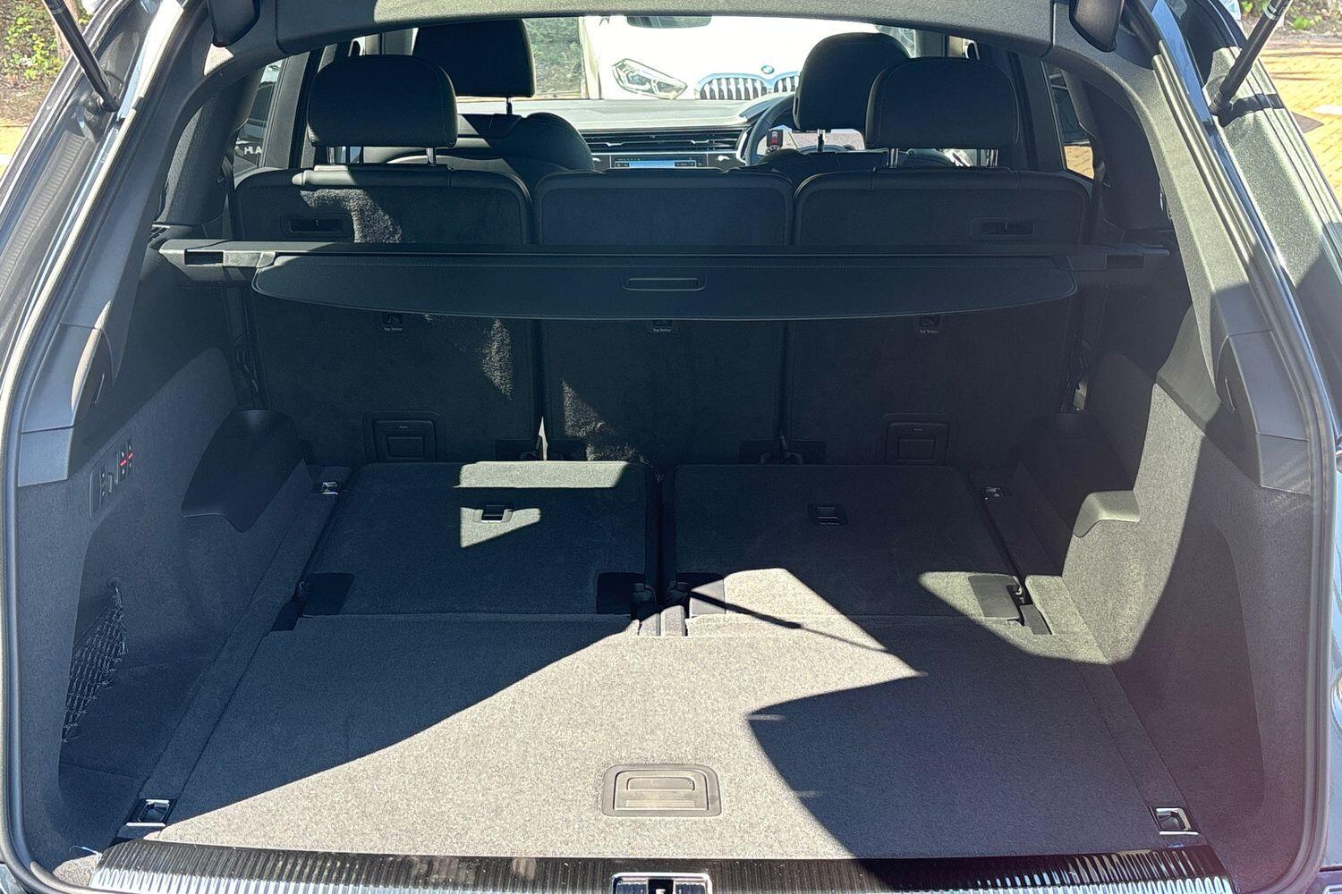 Used Audi Q7 2025 for sale - 76619999: Photo 30