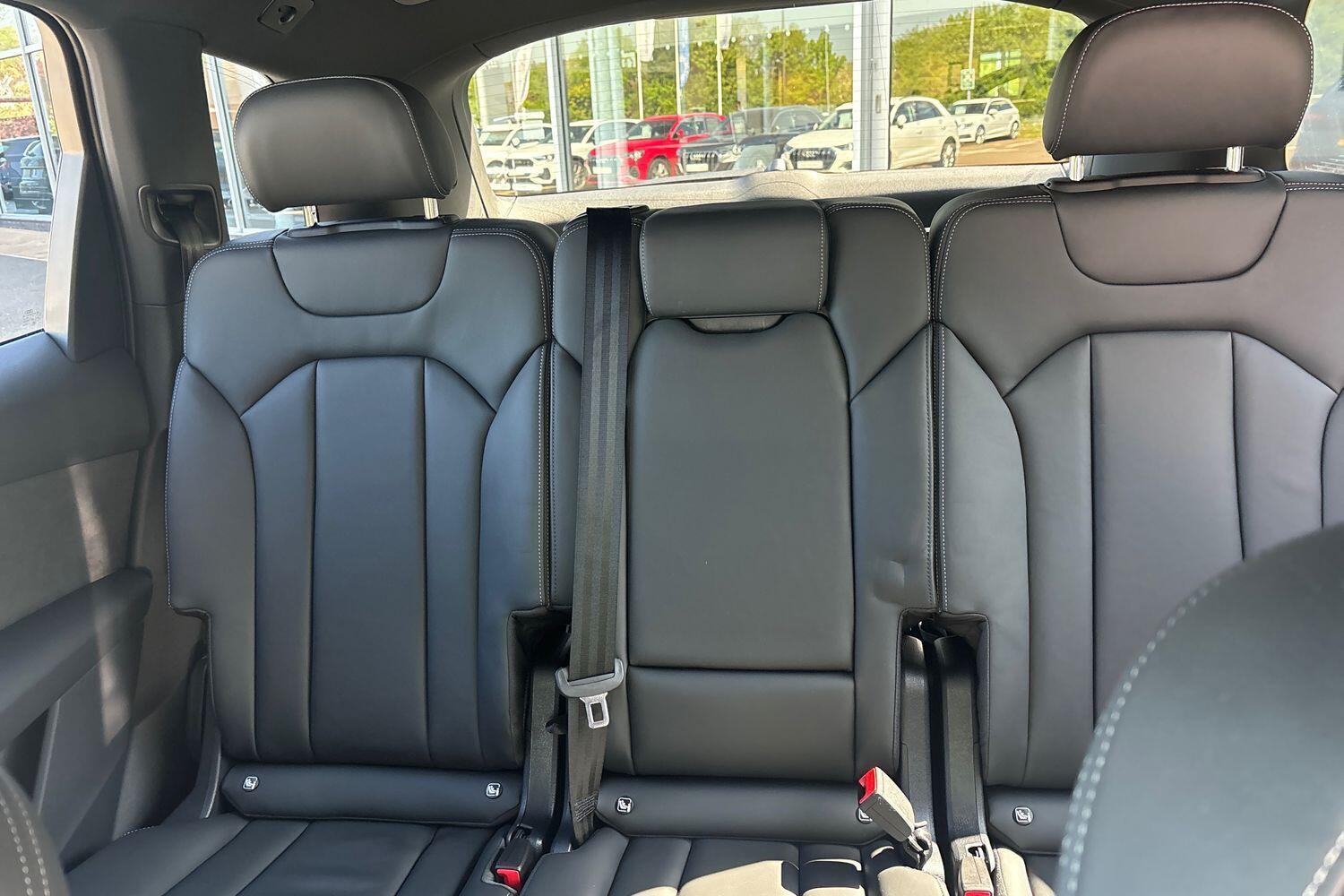 Used Audi Q7 2025 for sale - 76619999: Photo 35