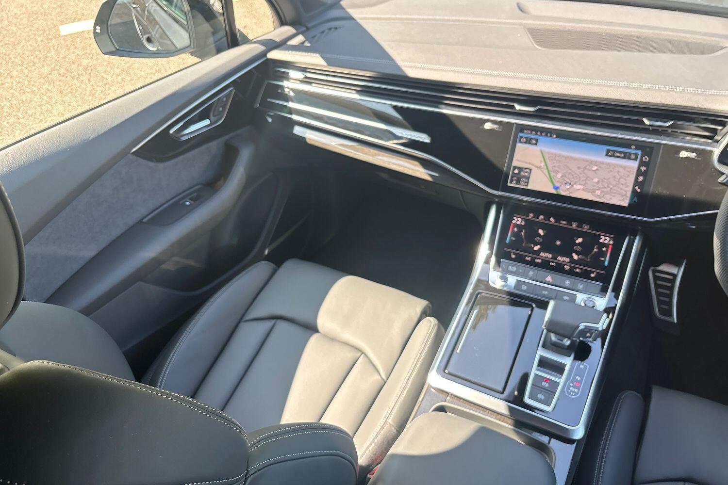 Used Audi Q7 2025 for sale - 76619999: Photo 39