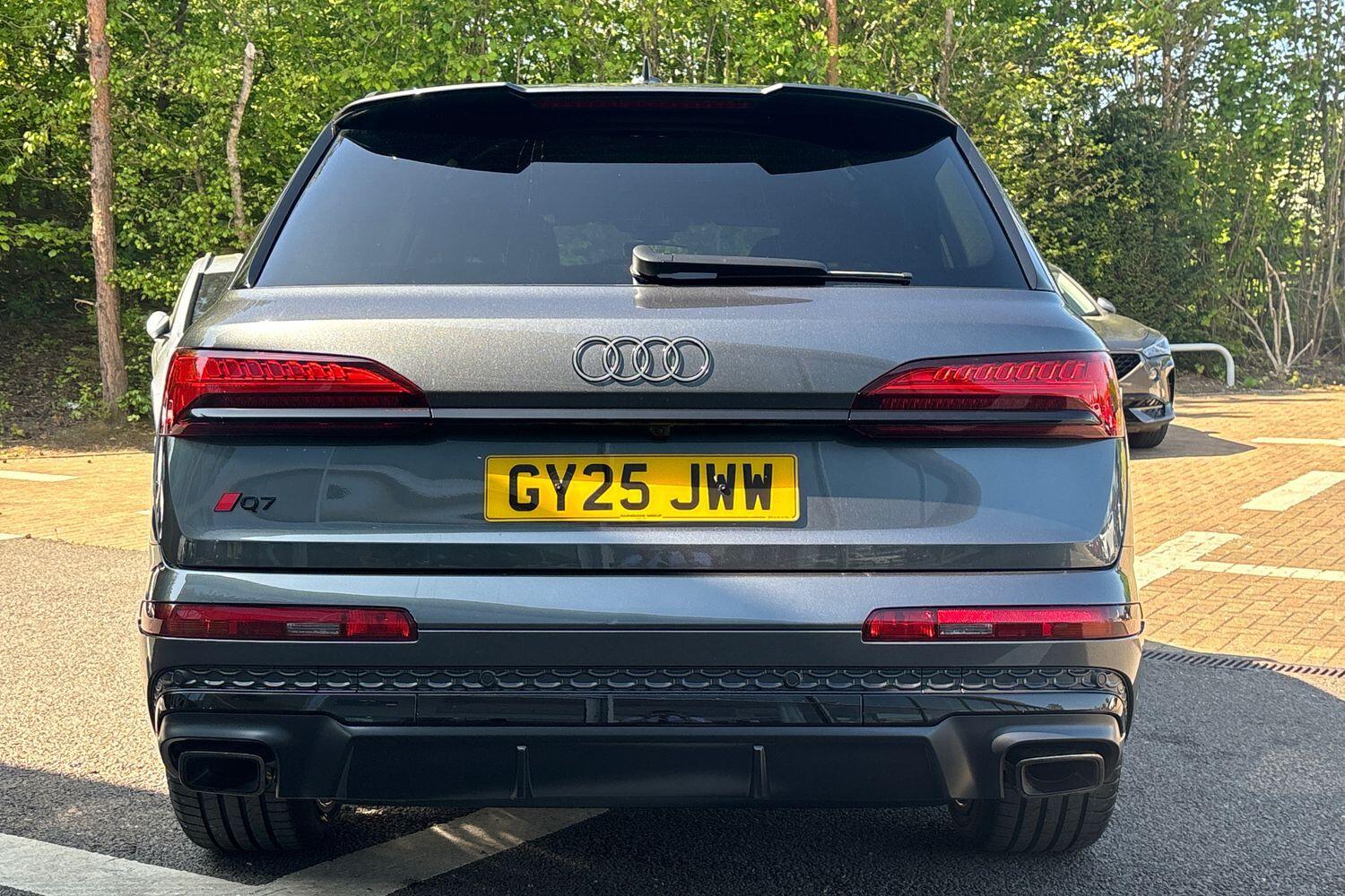 Used Audi Q7 2025 for sale - 76619999: Photo 8