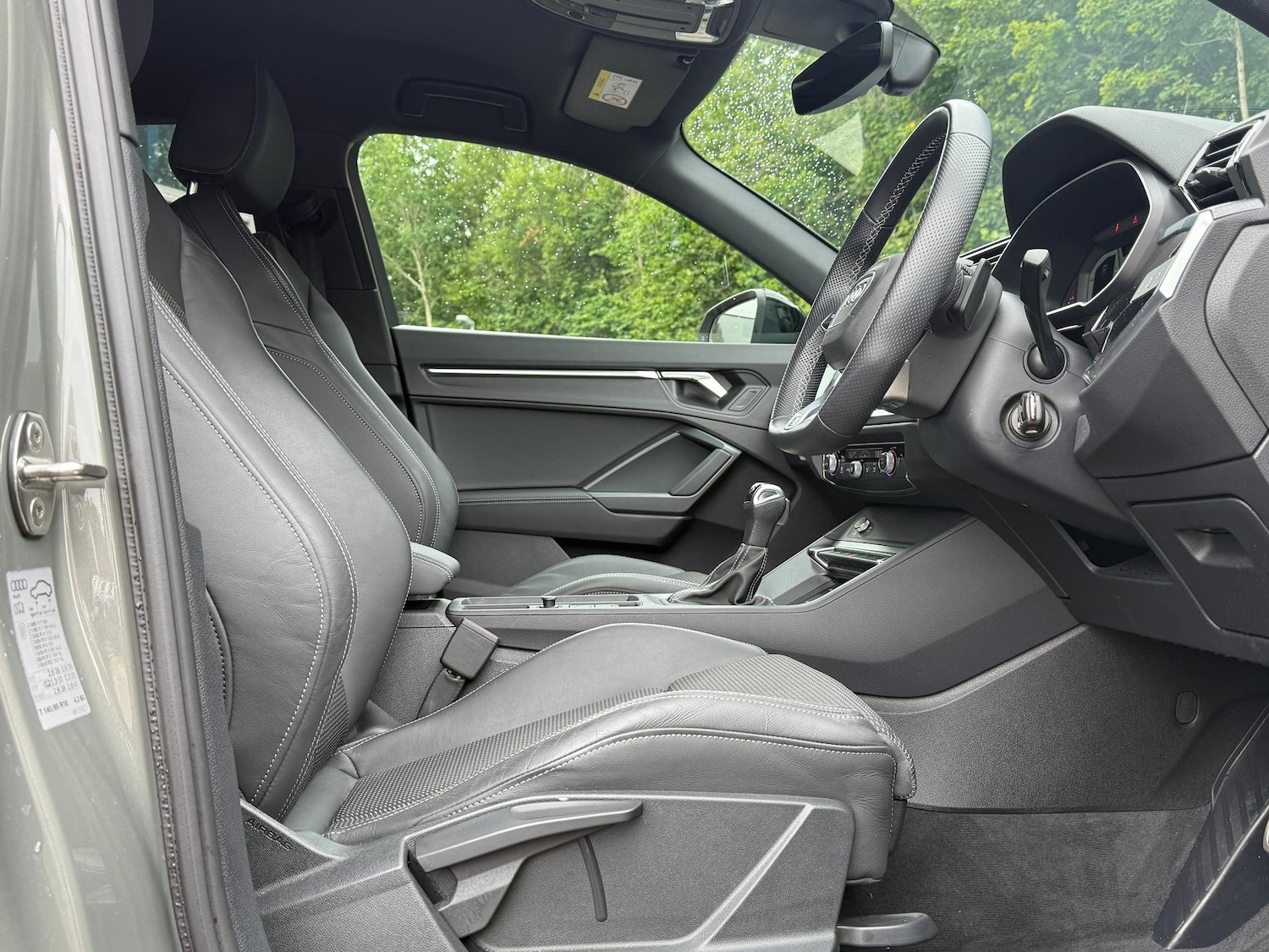 Vehicle 29