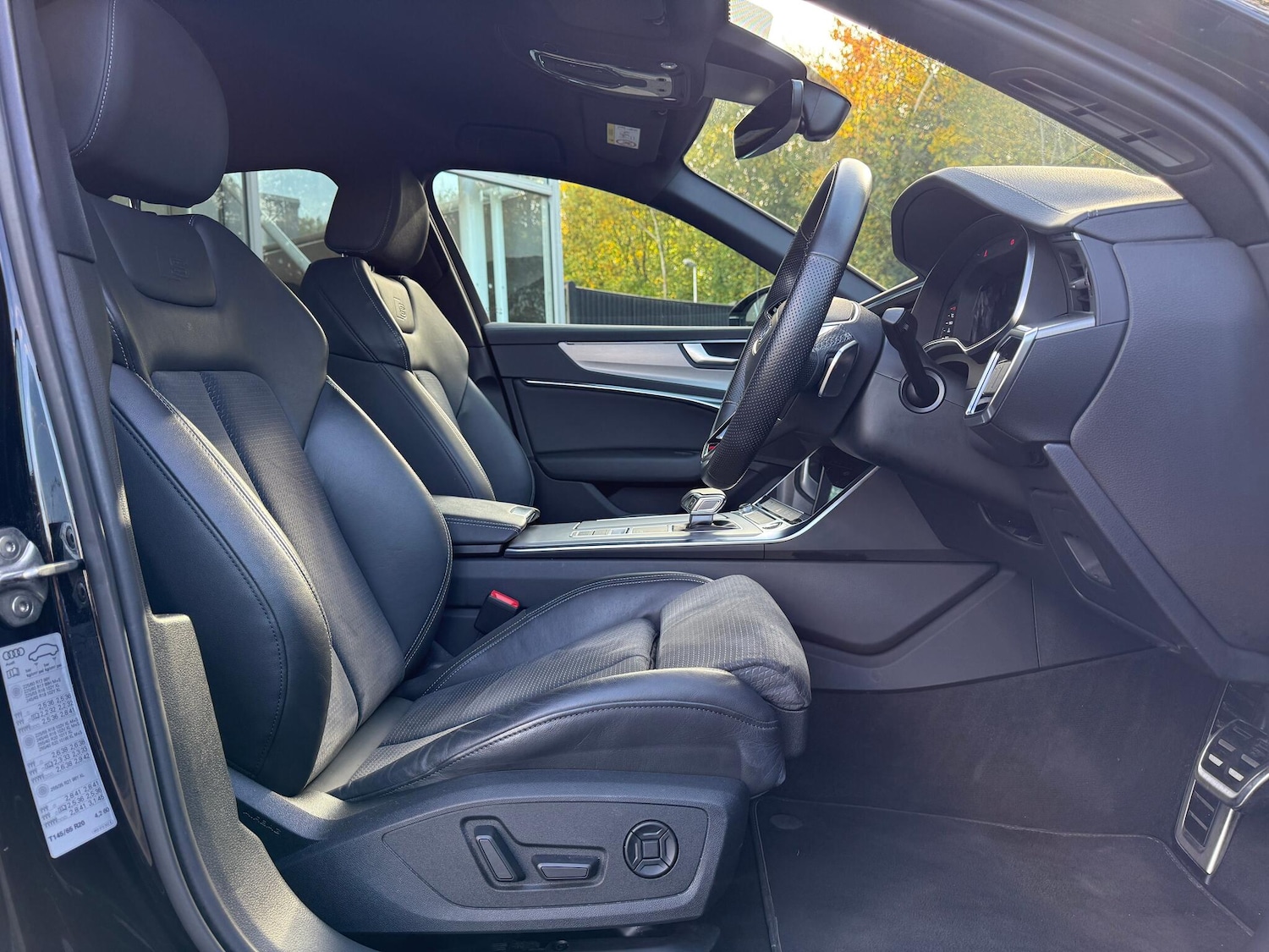 Used Audi A6 Saloon 2022 for sale - 76781830: Photo 11