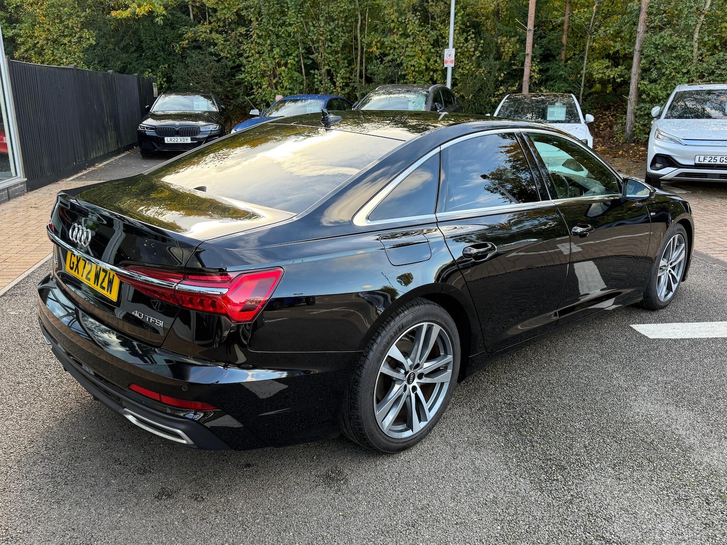 Used Audi A6 Saloon 2022 for sale - 76781830: Photo 6