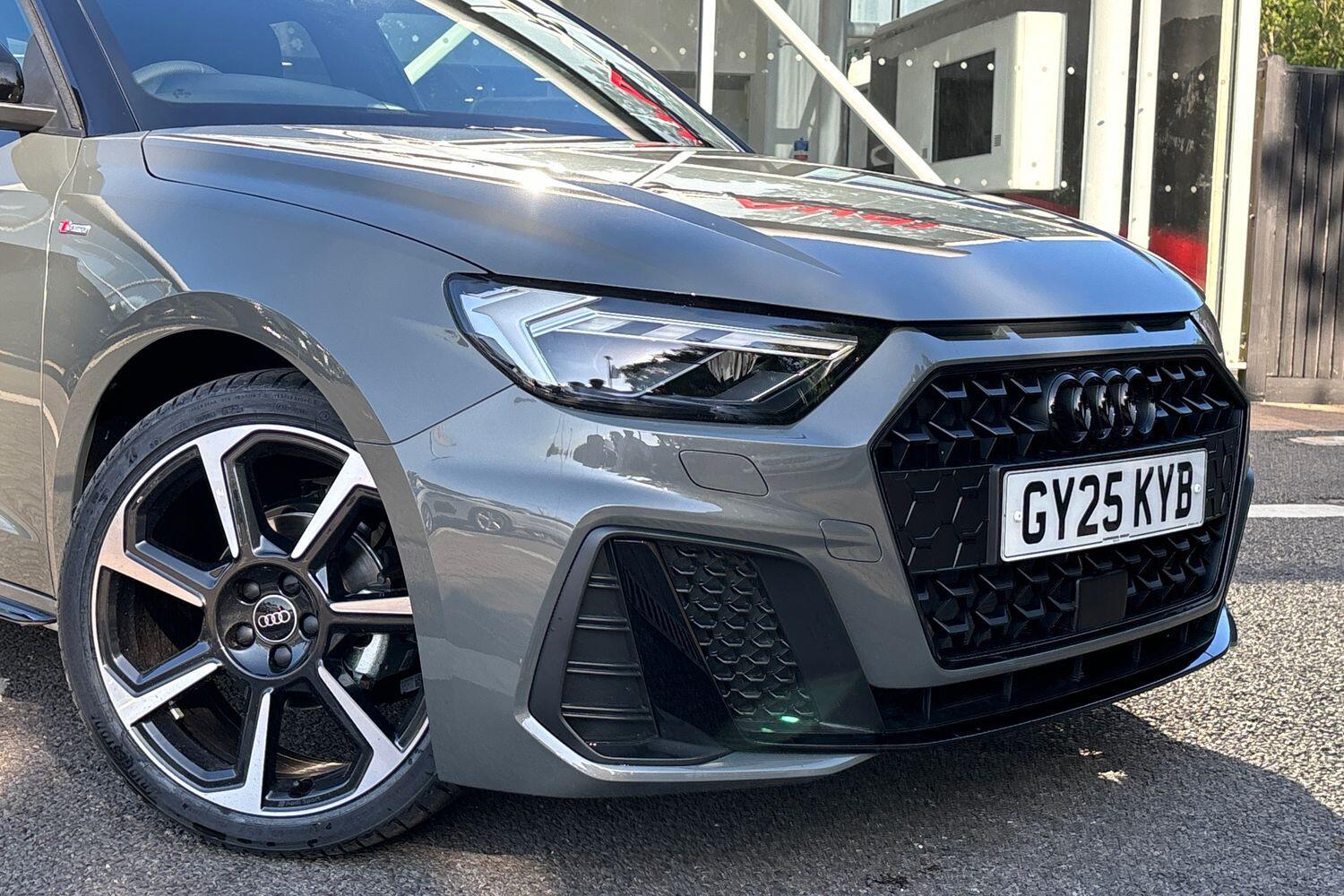 Used Audi A1 2025 for sale - 76727446: Photo 6