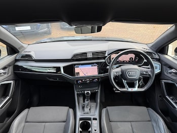 Used Audi Q3 2021 for sale - 76850434: Photo