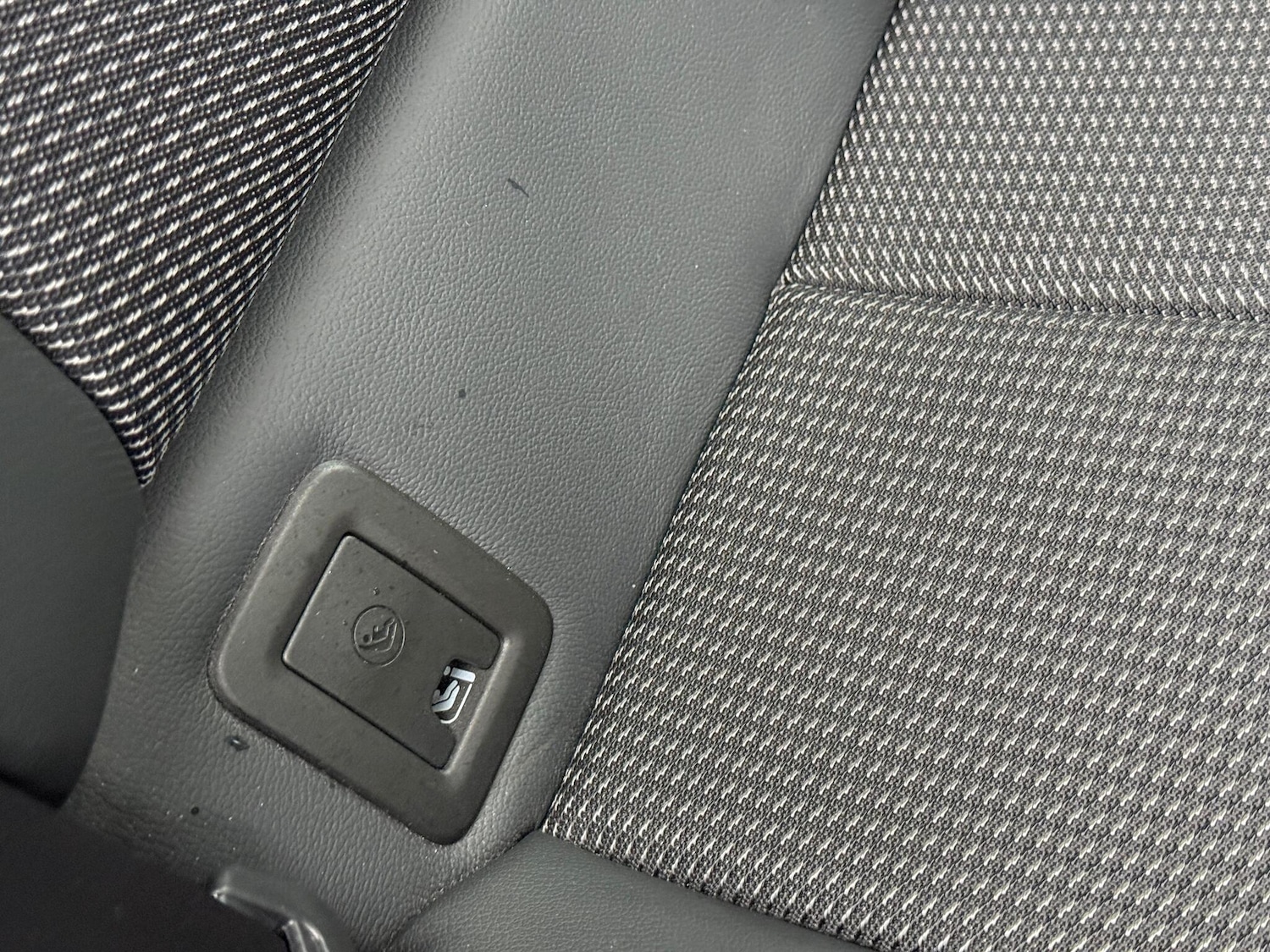 Used Audi Q2 2022 for sale - 77253900: Photo 39