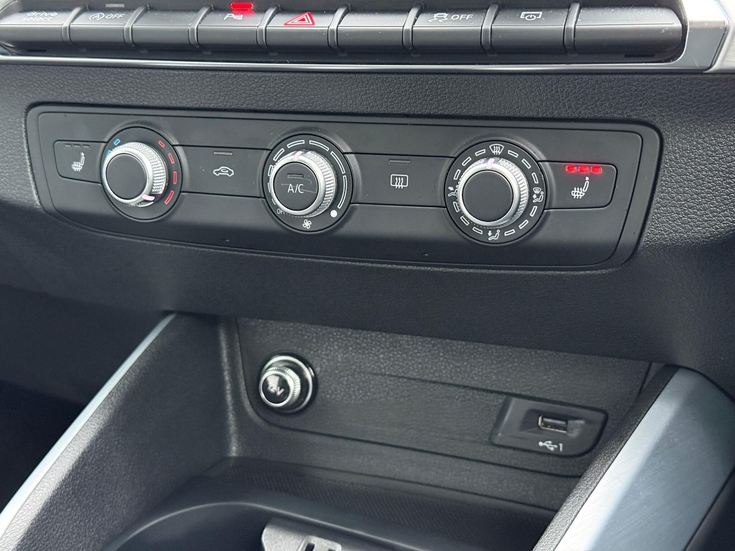 Used Audi Q2 2022 for sale - 77253900: Photo 52