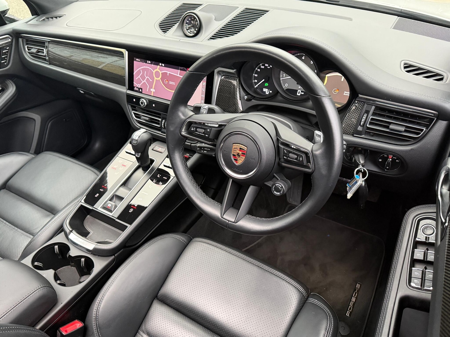 Used Porsche Macan 2023 for sale - 77425953: Photo 15