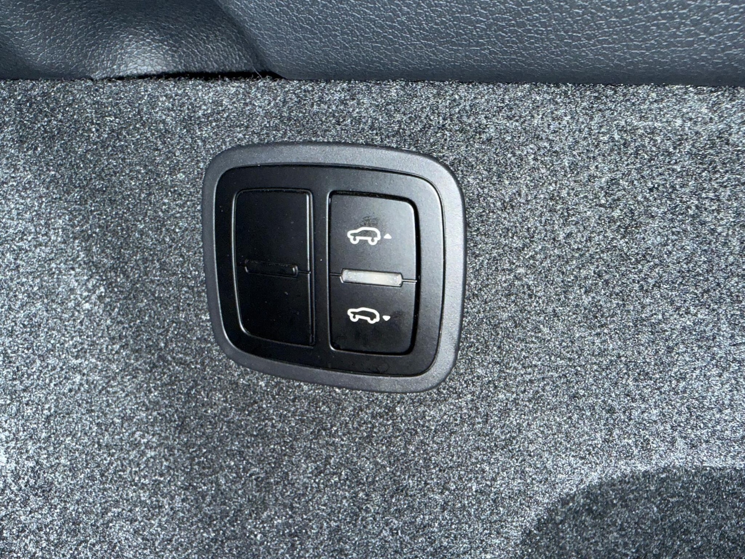 Used Porsche Macan 2023 for sale - 77425953: Photo 26