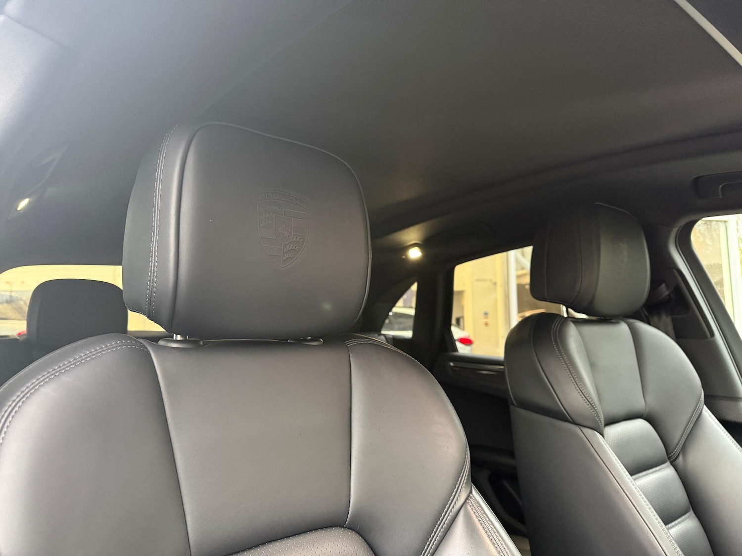 Used Porsche Macan 2023 for sale - 77425953: Photo 38