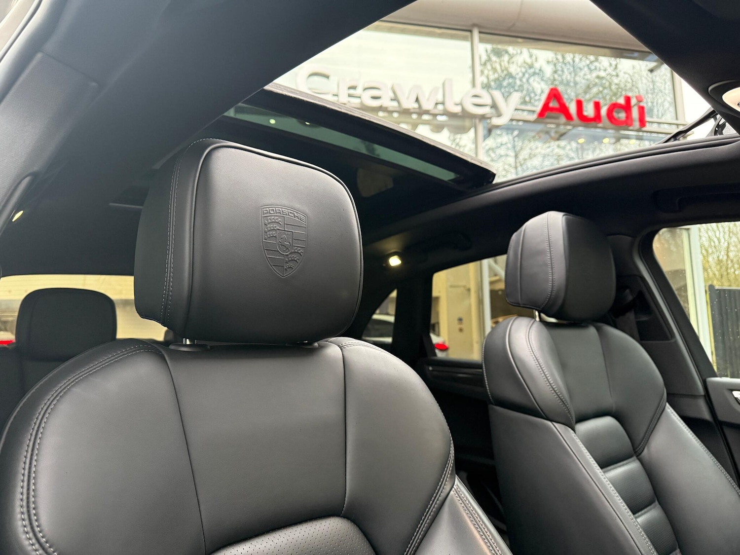 Used Porsche Macan 2023 for sale - 77425953: Photo 4