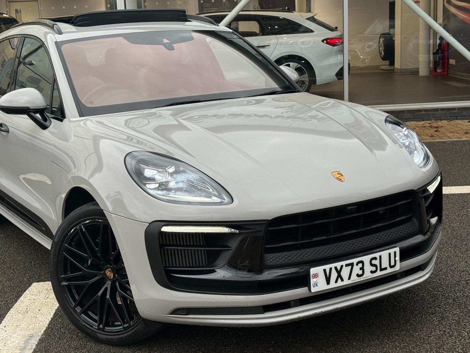 Used Porsche Macan 2023 for sale - 77425953: Photo 41