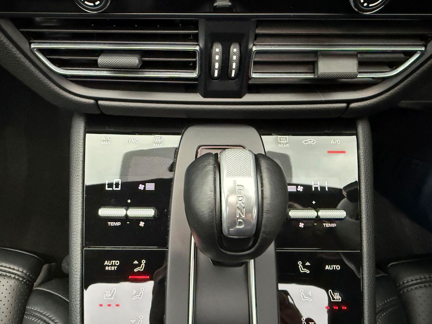 Used Porsche Macan 2023 for sale - 77425953: Photo 53