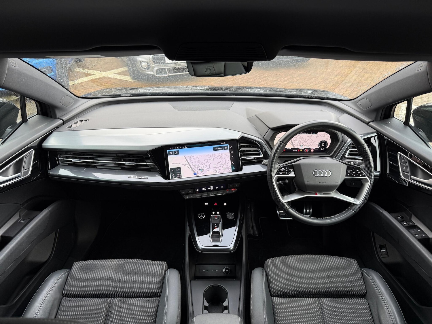 Used Audi Q4 e-tron 2022 for sale - 77467894: Photo 3