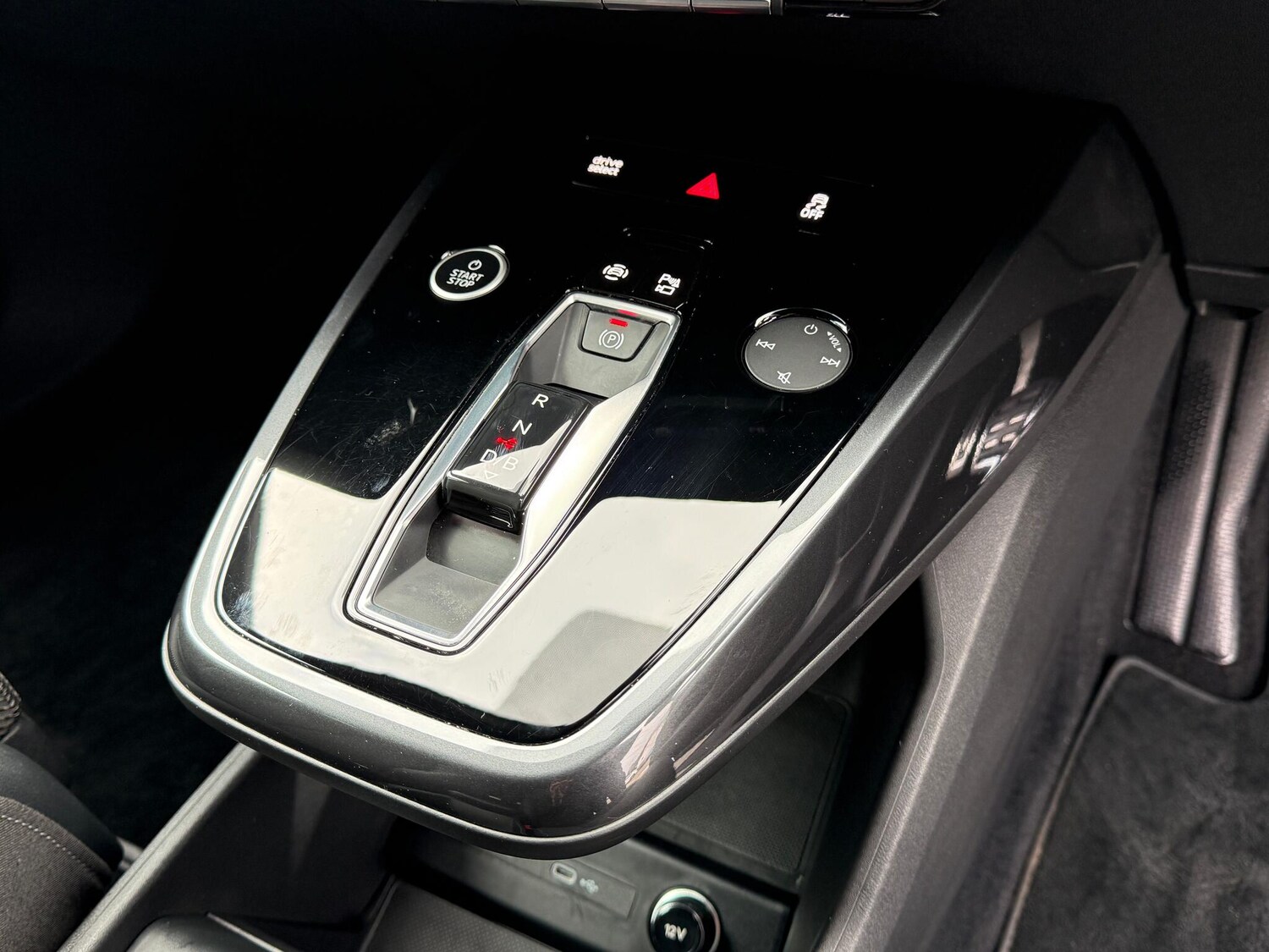 Used Audi Q4 e-tron 2022 for sale - 77467894: Photo 50