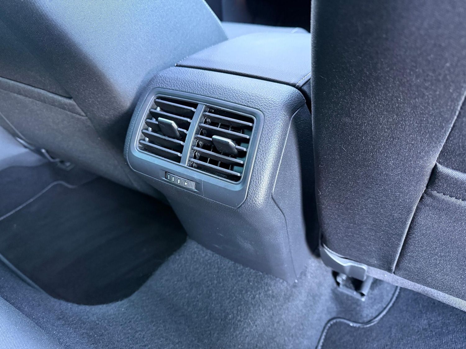 Used Volkswagen Golf 2019 for sale - 76801788: Photo 37