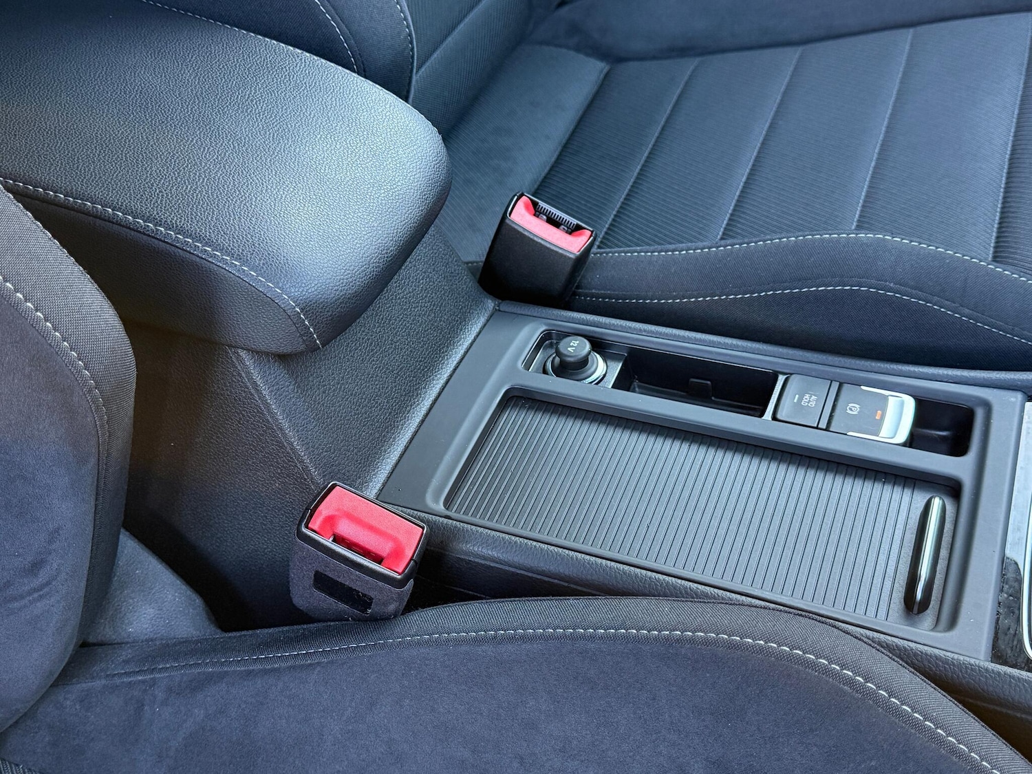 Used Volkswagen Golf 2019 for sale - 76801788: Photo 44