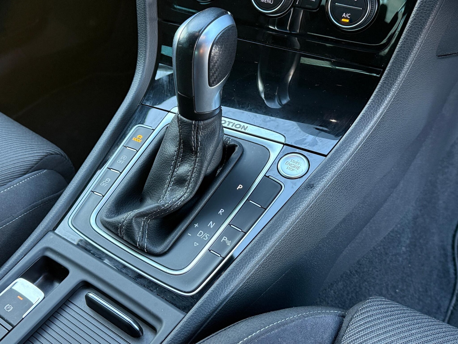 Used Volkswagen Golf 2019 for sale - 76801788: Photo 45