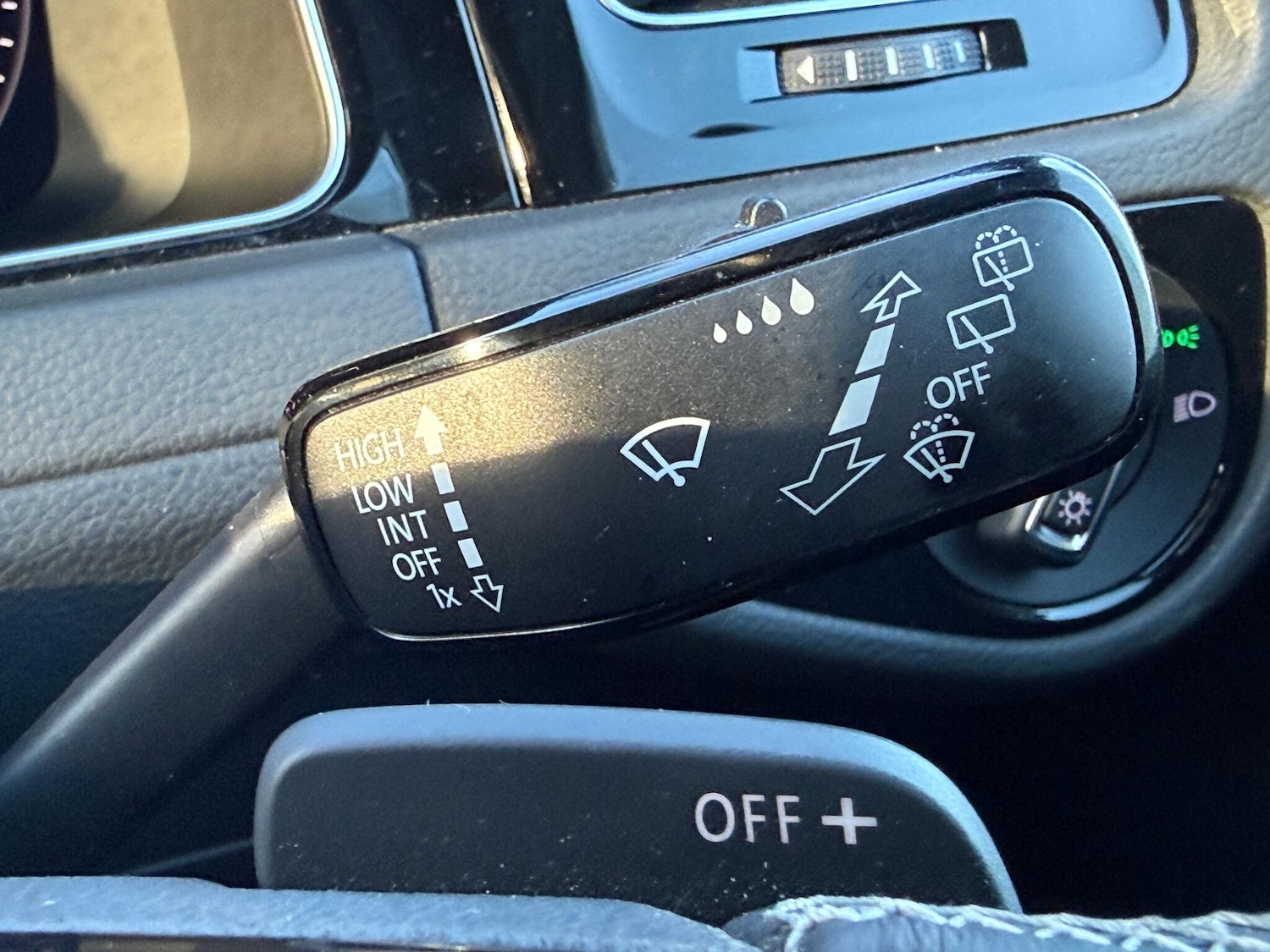 Used Volkswagen Golf 2019 for sale - 76801788: Photo 49