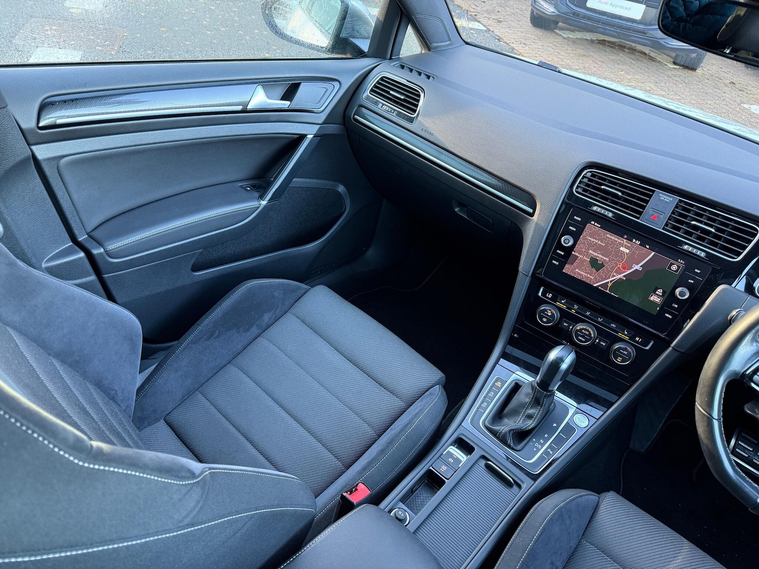 Used Volkswagen Golf 2019 for sale - 76801788: Photo 62