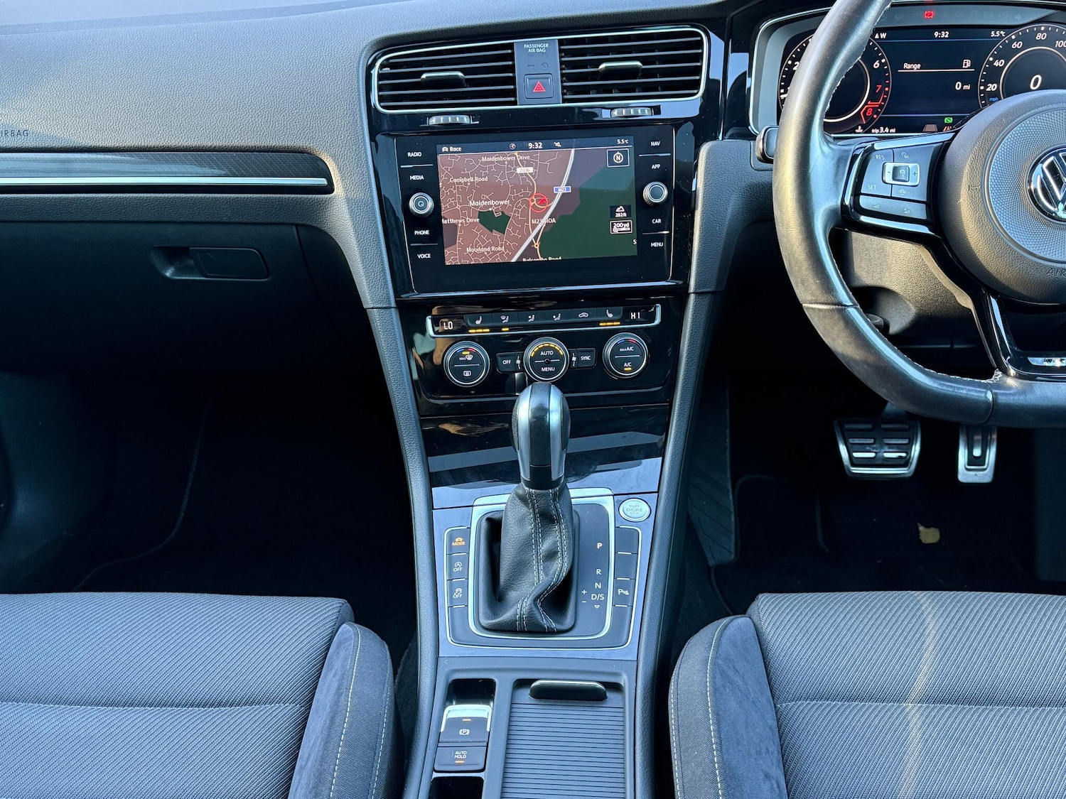 Used Volkswagen Golf 2019 for sale - 76801788: Photo 65