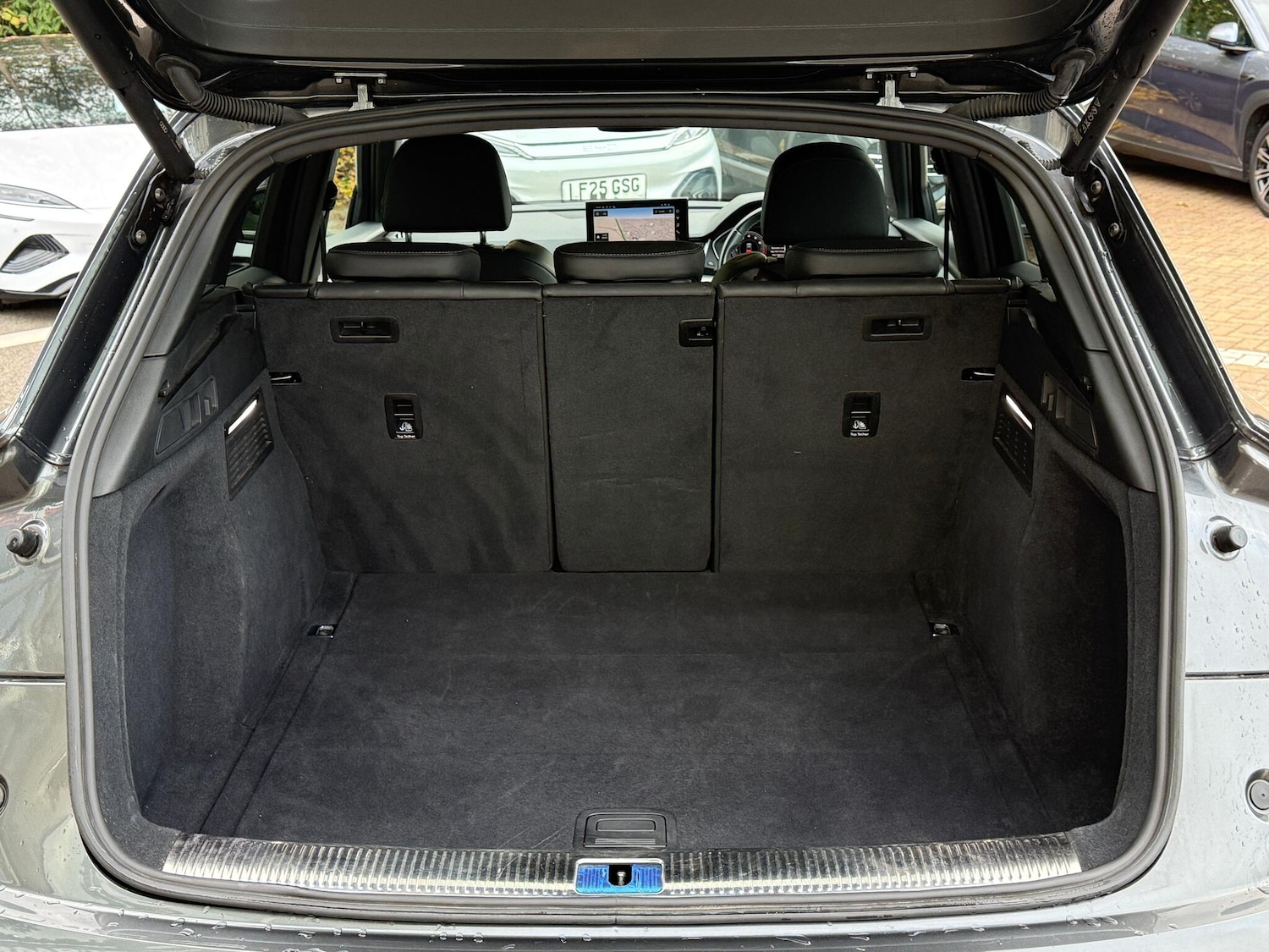 Used Audi Q5 2023 for sale - 76388654: Photo 32