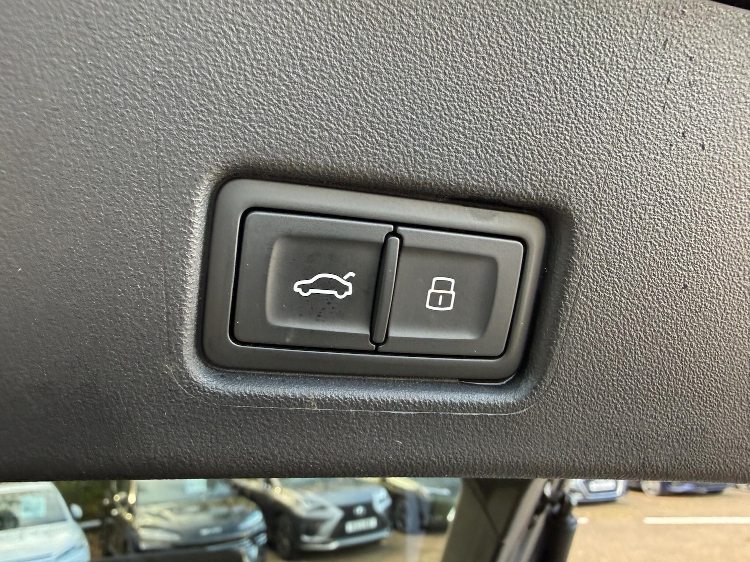 Used Audi Q4 e-tron 2022 for sale - 76612984: Photo 34