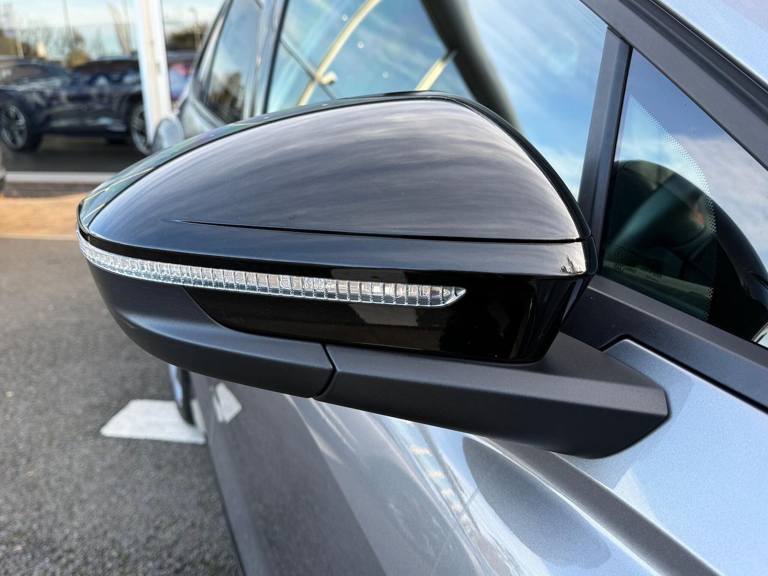 Used Audi Q4 e-tron 2022 for sale - 76612984: Photo 37