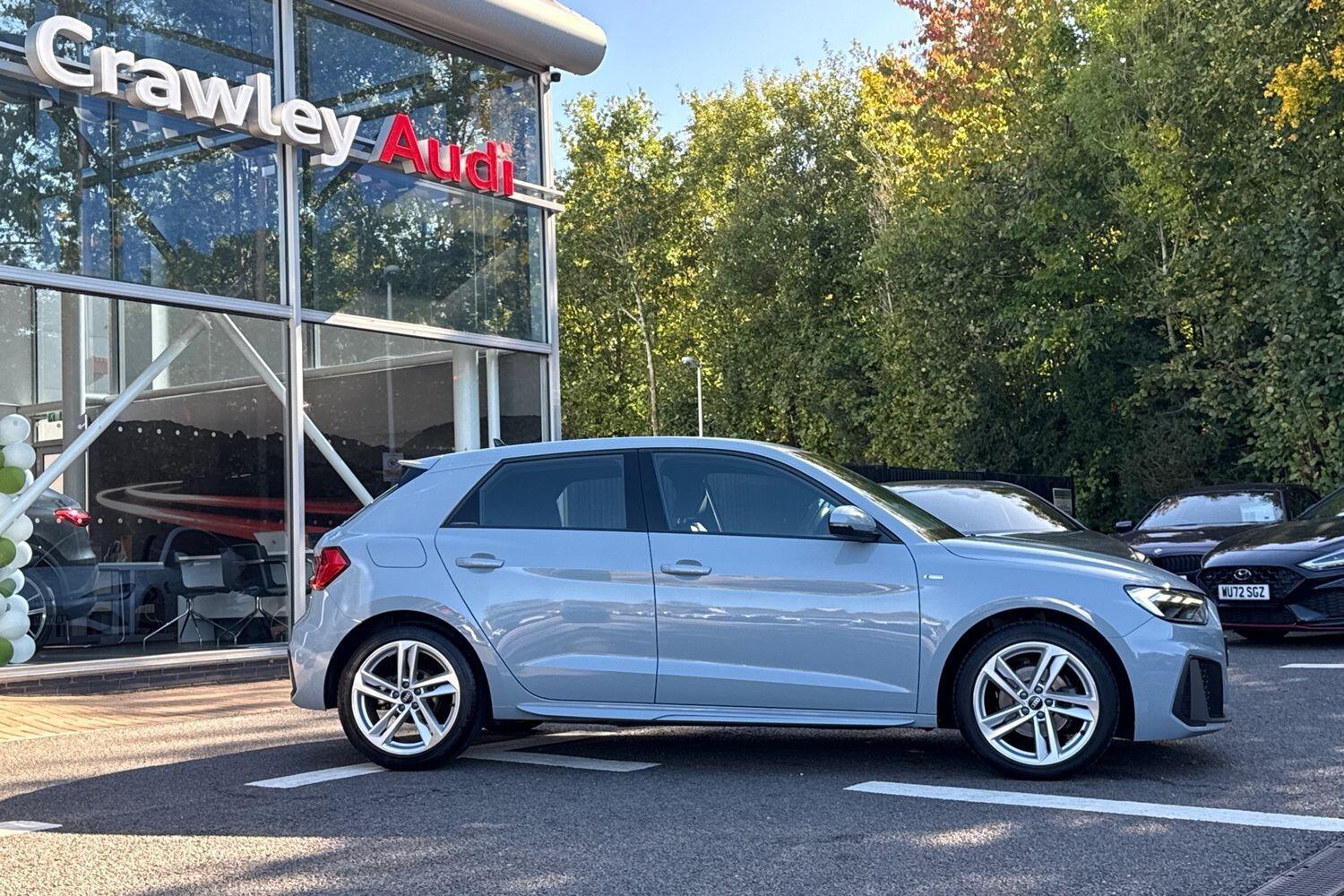 Used Audi A1 2023 for sale - 76190093: Photo 2