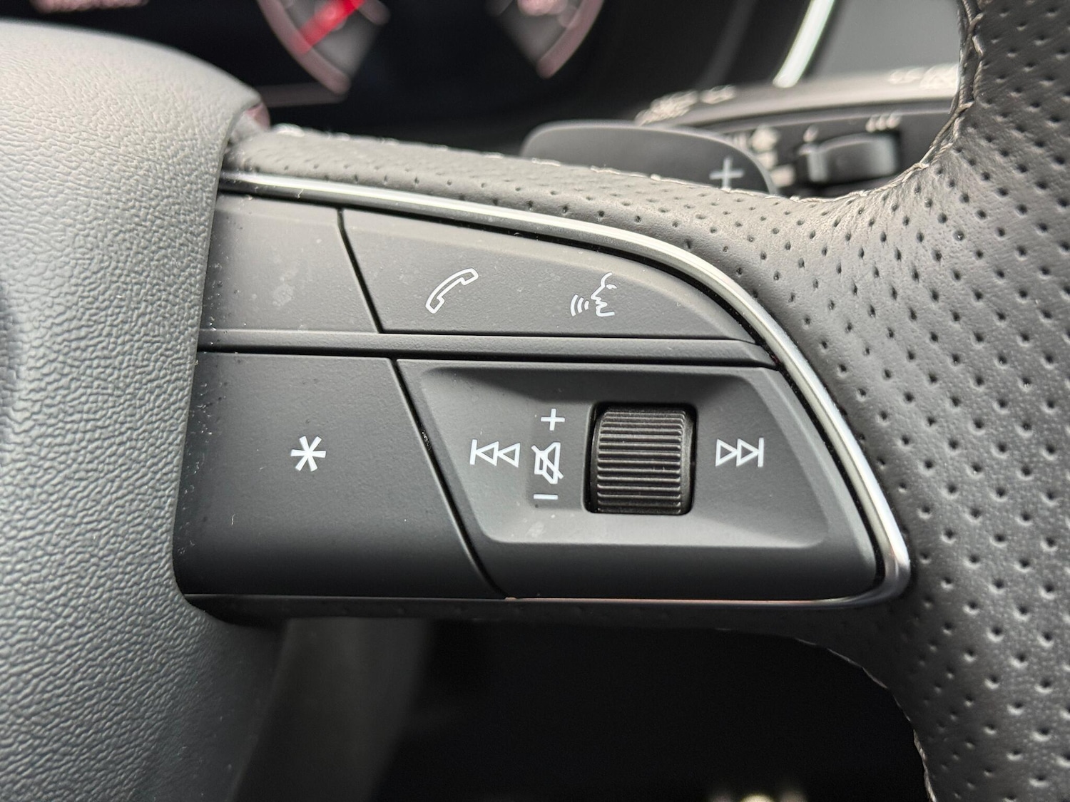 Used Audi Q5 2023 for sale - 77560045: Photo 12