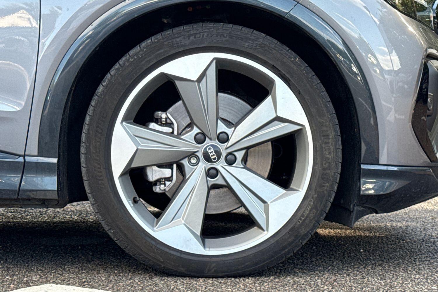 Used Audi Q4 e-tron 2024 for sale - 76041792: Photo 13