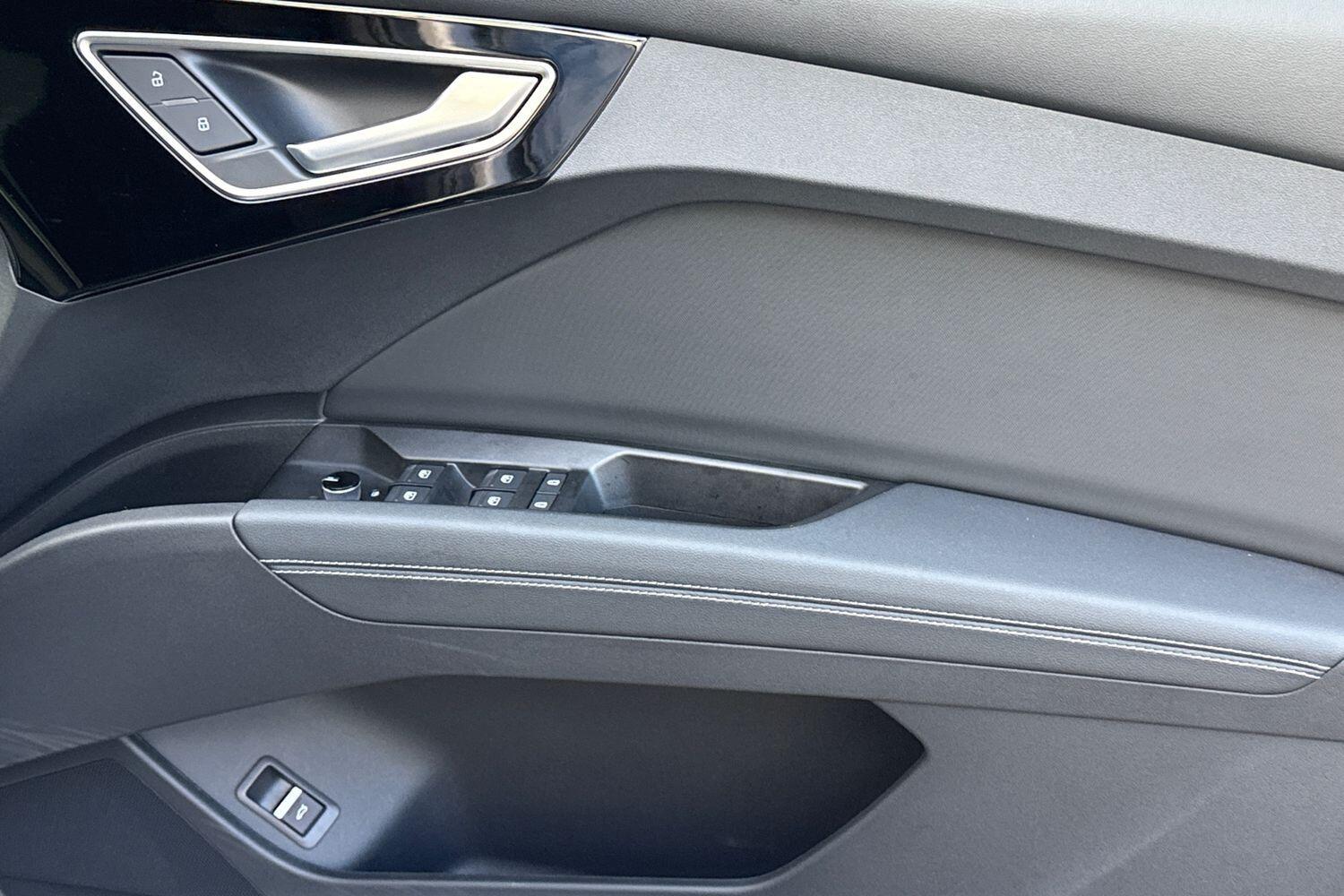 Used Audi Q4 e-tron 2024 for sale - 76041792: Photo 40