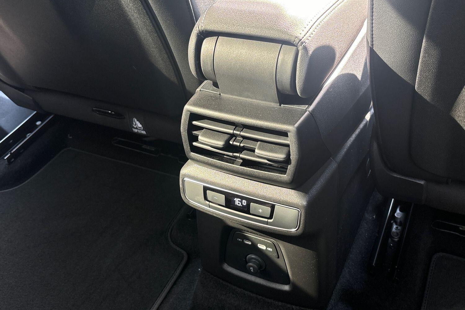 Used Audi Q4 e-tron 2025 for sale - 76994201: Photo 33