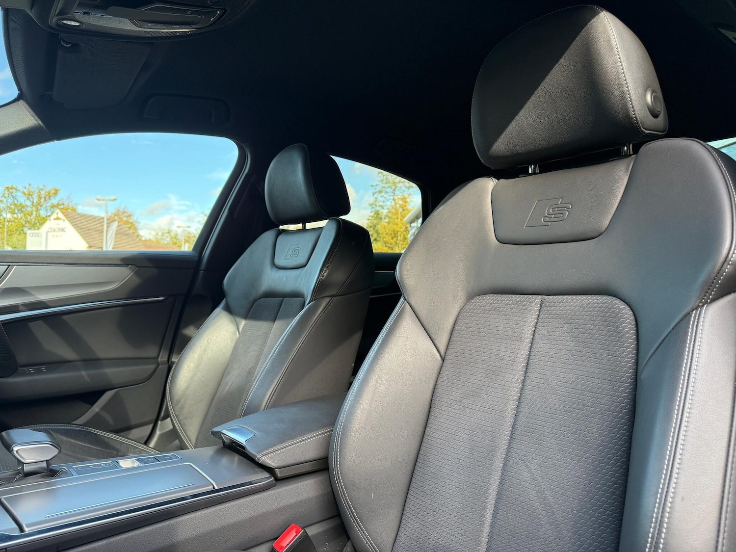 Used Audi A6 Saloon 2022 for sale - 76349643: Photo 19