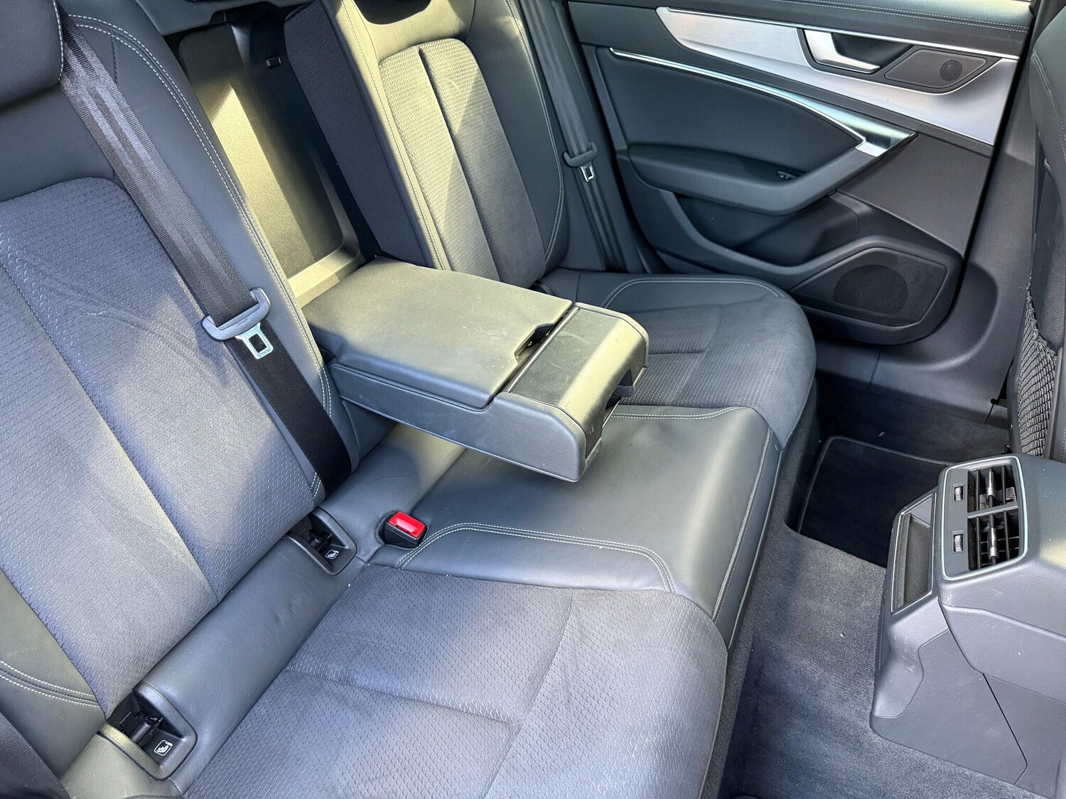 Used Audi A6 Saloon 2022 for sale - 76349643: Photo 24