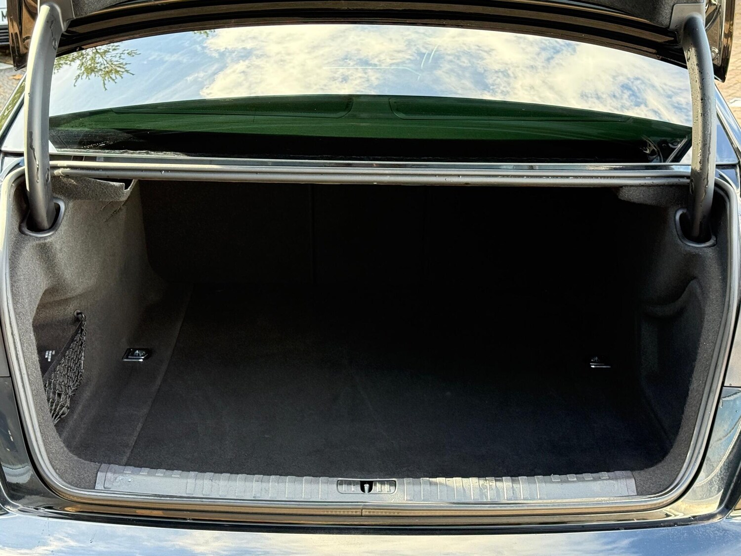 Used Audi A6 Saloon 2022 for sale - 76349643: Photo 32