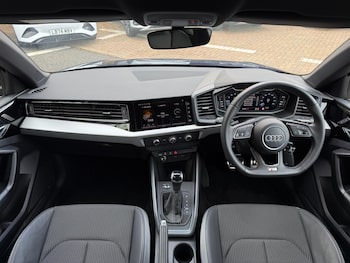 Used Audi A1 2024 for sale - 76989399: Photo