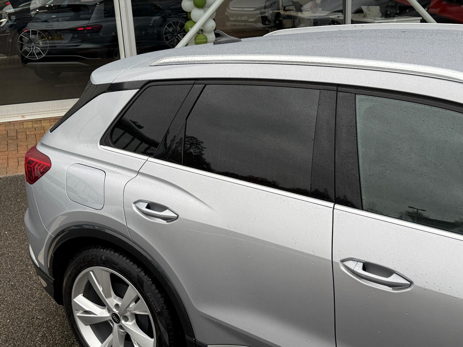 Used Audi Q4 e-tron 2023 for sale - 76457151: Photo 27