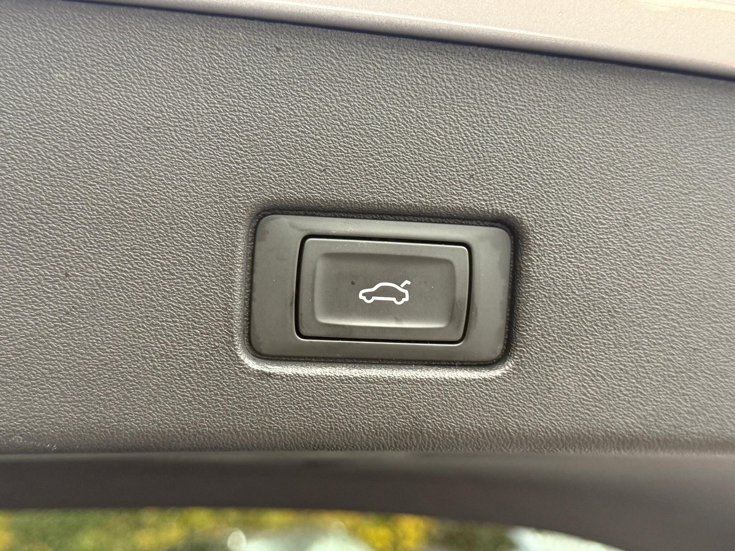 Used Audi Q4 e-tron 2023 for sale - 76457151: Photo 30