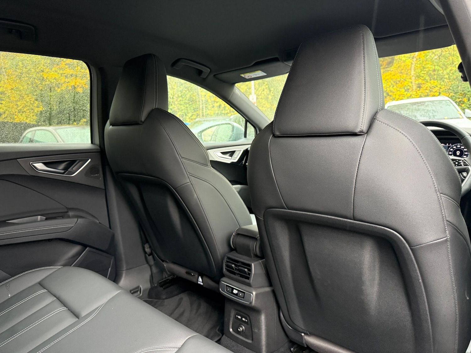 Used Audi Q4 e-tron 2023 for sale - 76457151: Photo 34