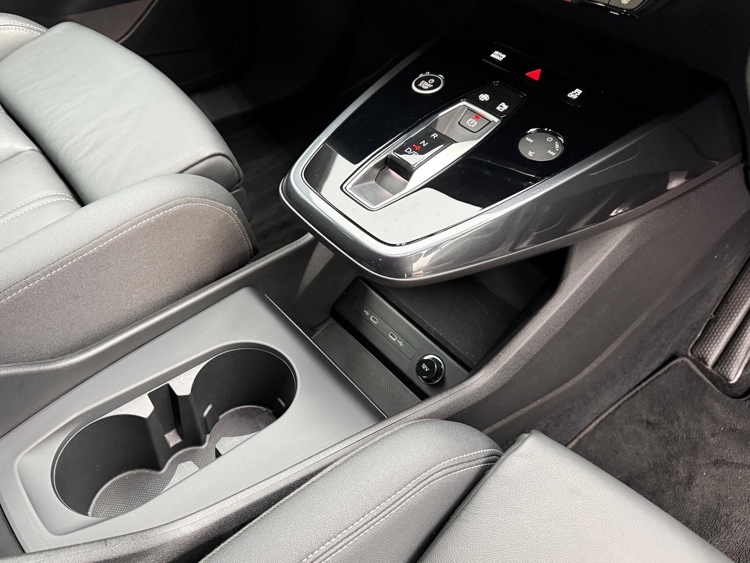 Used Audi Q4 e-tron 2023 for sale - 76457151: Photo 43