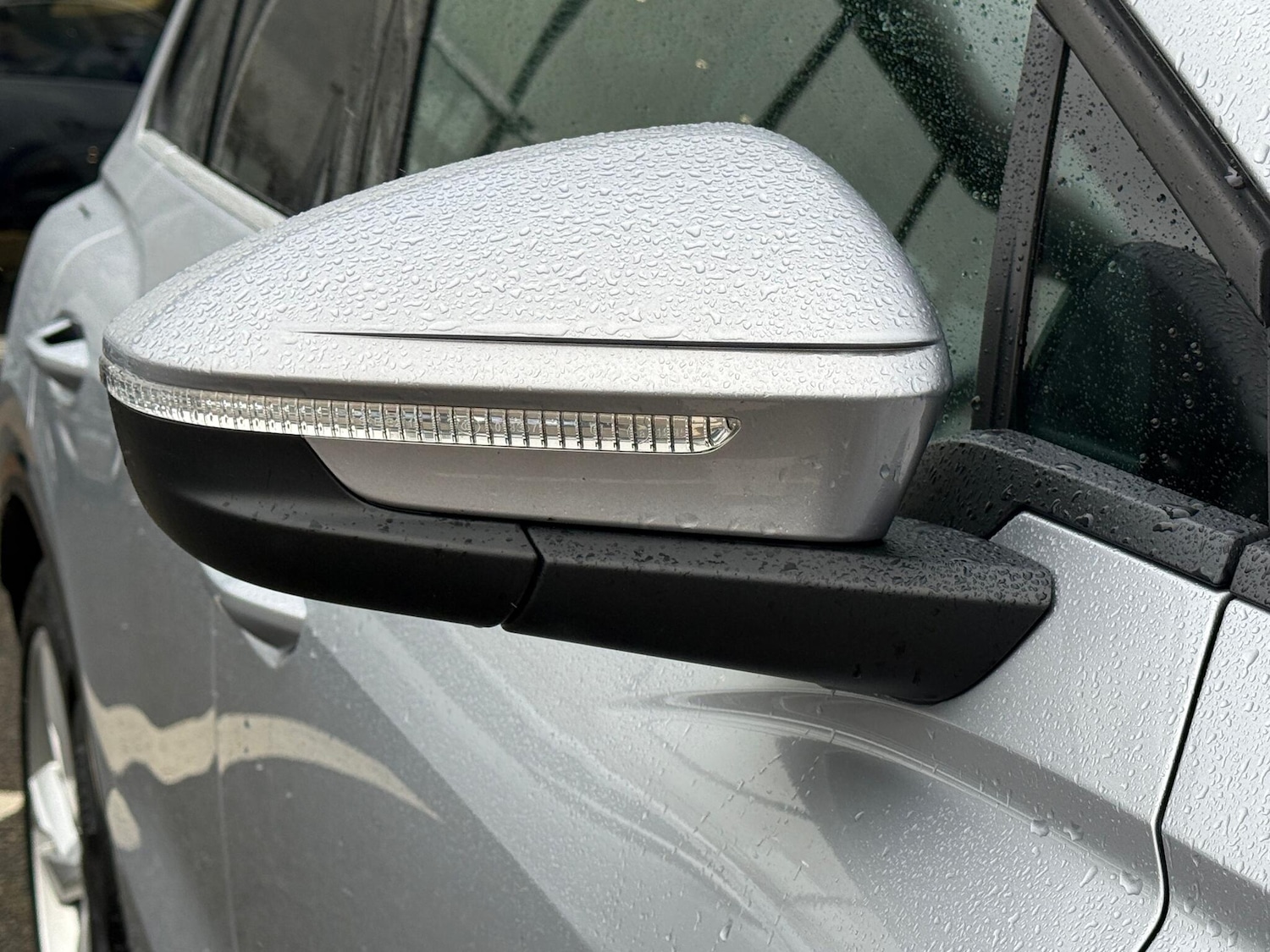 Used Audi Q4 e-tron 2023 for sale - 76457151: Photo 8