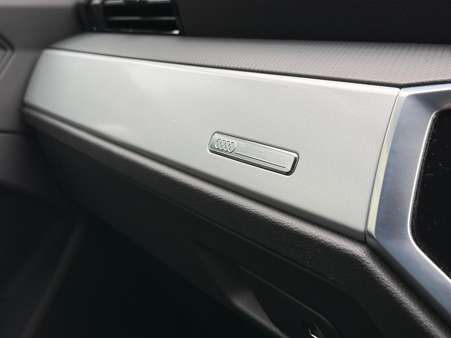 Used Audi Q3 2022 for sale - 77633620: Photo 18