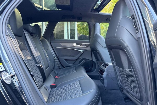 Used Audi RS6 2025 for sale - 76240093: Photo 10
