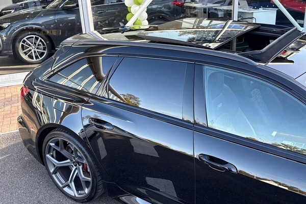 Used Audi RS6 2025 for sale - 76240093: Photo 29