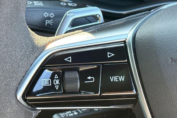 Used Audi RS6 2025 for sale - 76240093: Photo 44